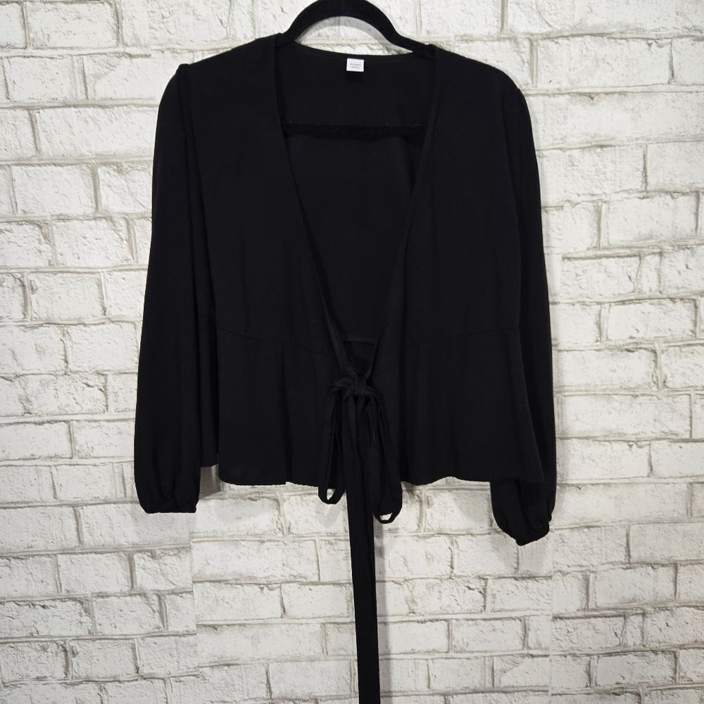 Old Navy tie around long sleeve top